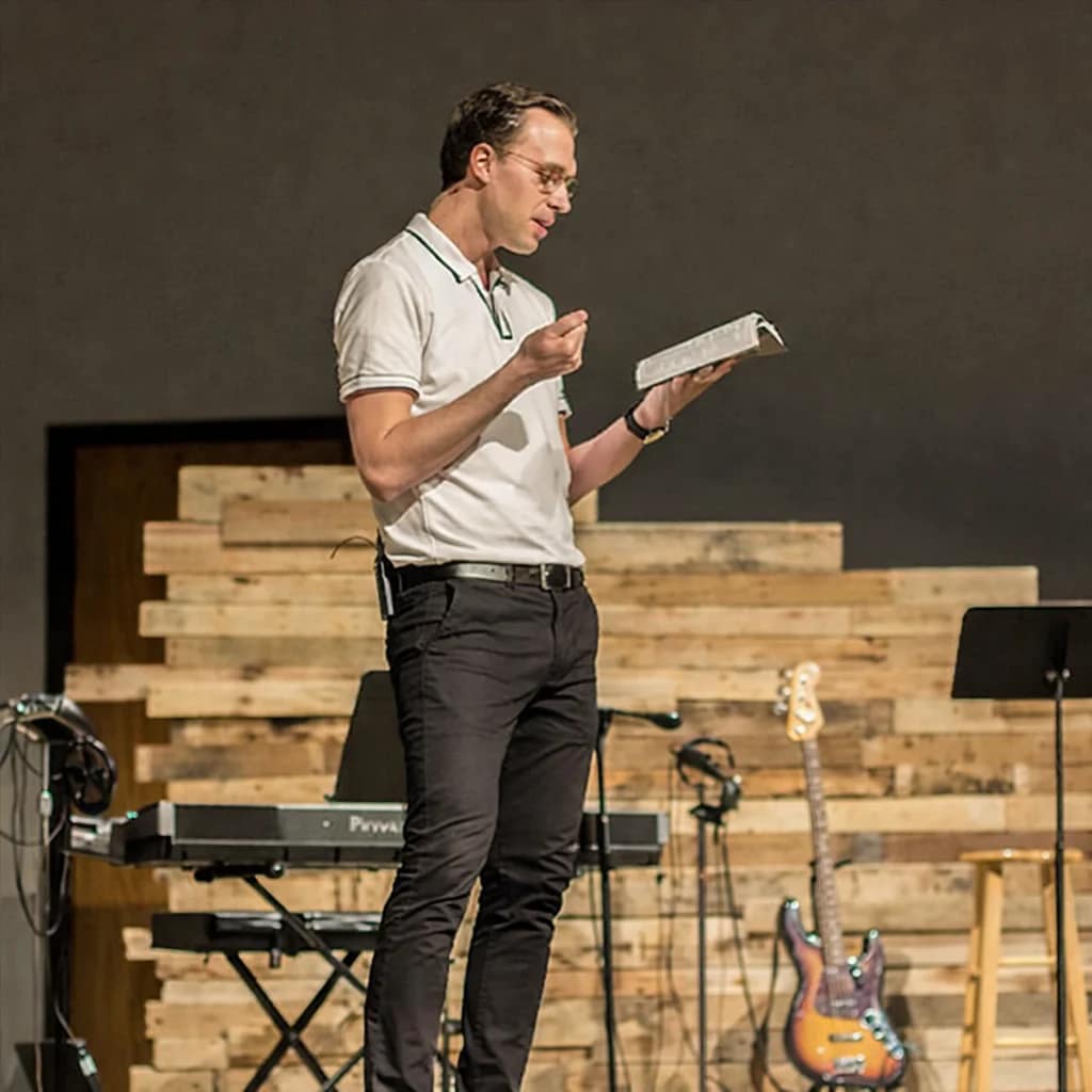 Jim-Shemaria-Preaching