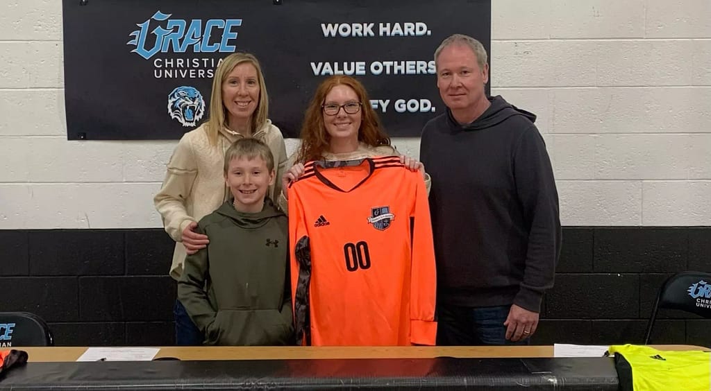 Grace adds National Award-Winning Goalkeeper to Class of ‘25