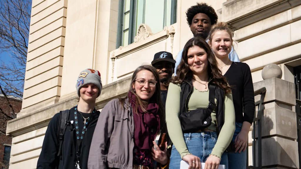 Why You Should Get A Communication Degree