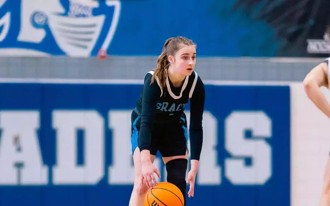 Womens Basketball Falls in Rivalry Matchup