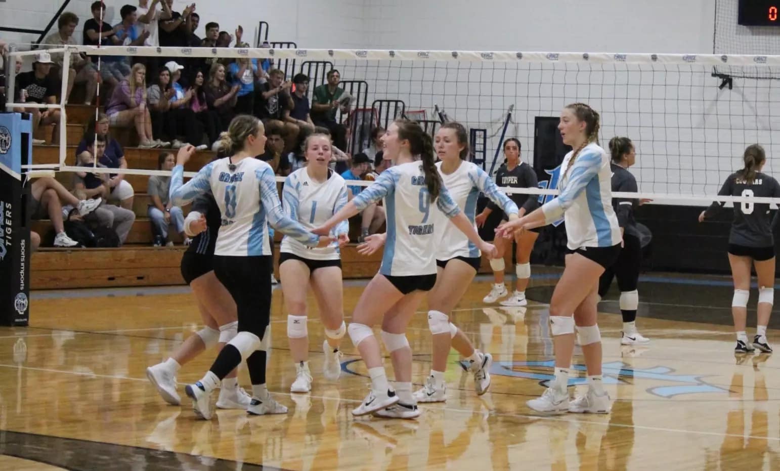 IMG_3360 Grace Women's Volleyball game