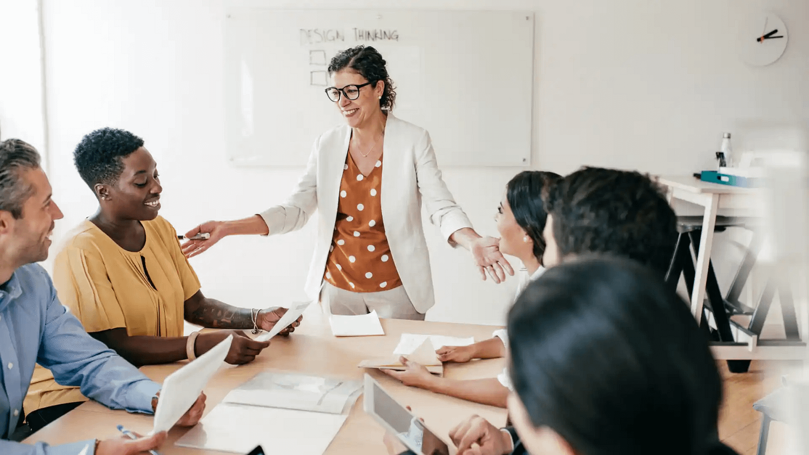 Organizational- Leadership-Meeting