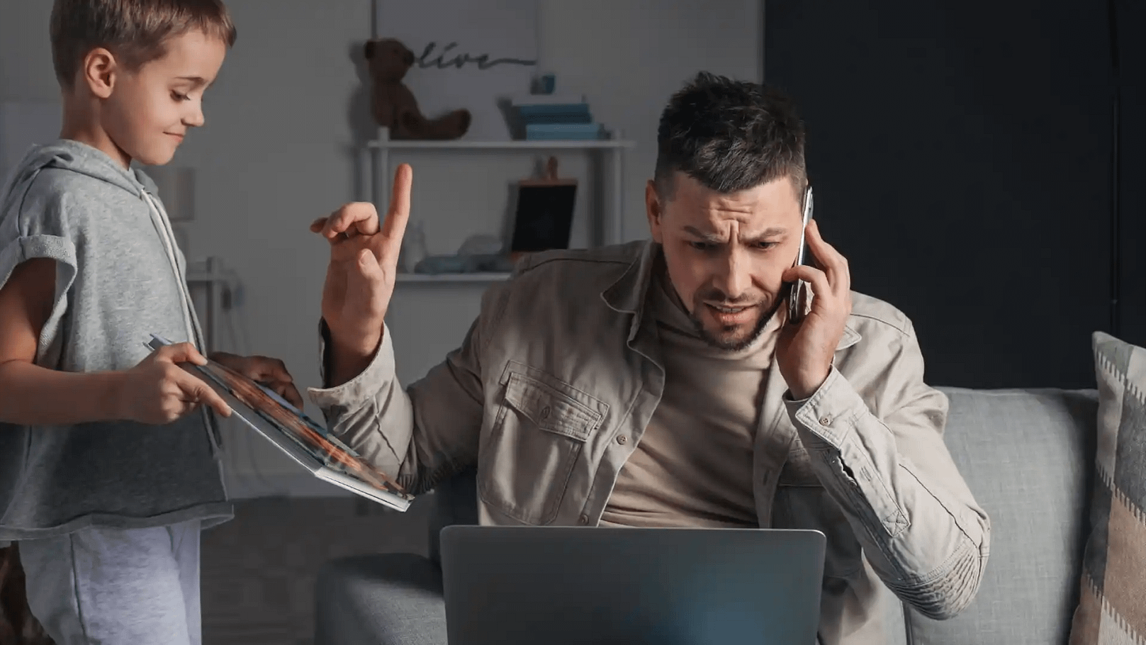 Busy-Dad-Multitasking