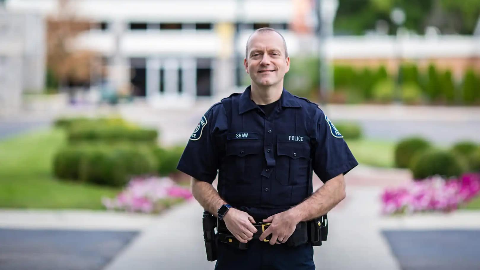 Dr-Shaw-Police-Uniform