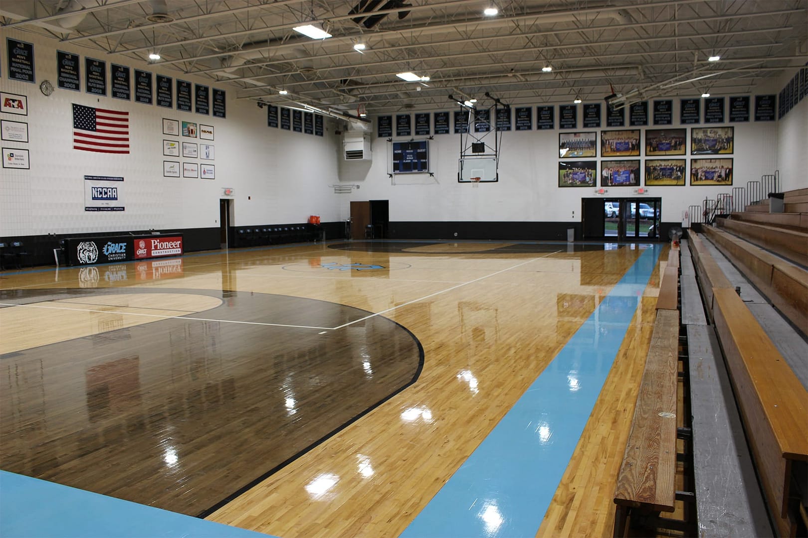 Aldrich-Athletic-Center Interior view of the gym in Aldrich Athletic Center at Grace Christian University