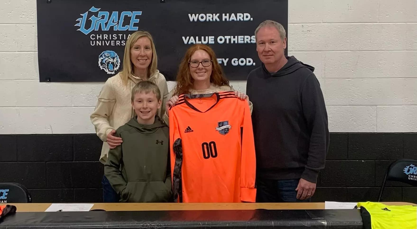 IMG_4663 Grace adds National Award-Winning Goalkeeper to Class of ‘25
