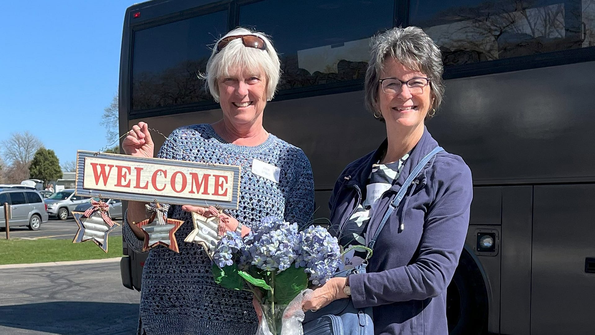 bus-trip Ladies Charter Bus Thrifting Trip