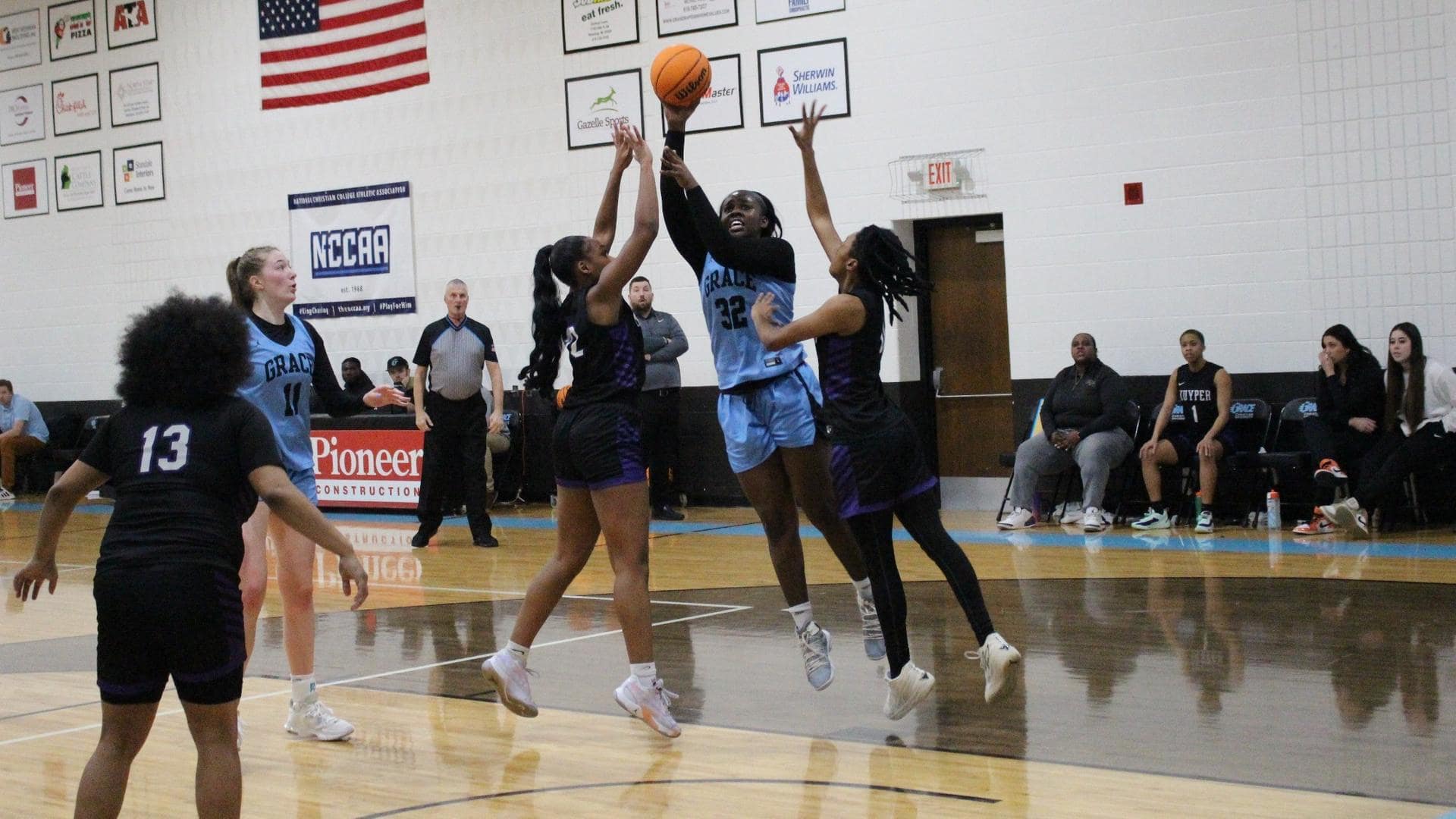 Shorthanded Tigers fall to Cougars in Cross Cup Shorthanded Tigers fall to Cougars in Cross Cup