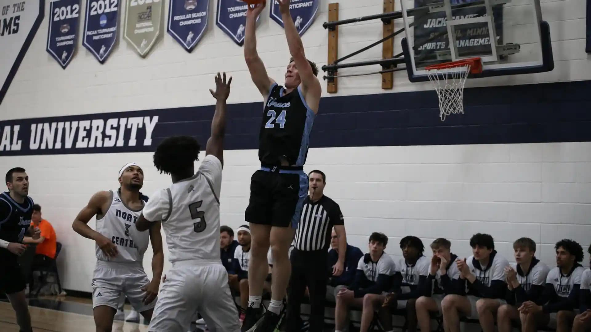 IMG_7031 Cold shooting sinks the Tigers in NCCAA Elite 8