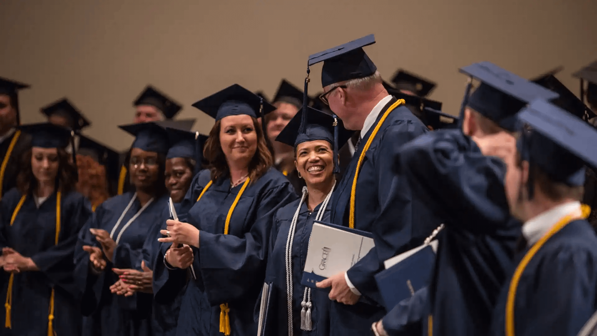 2018GraceCommencement_0710 Picture Of Alumni