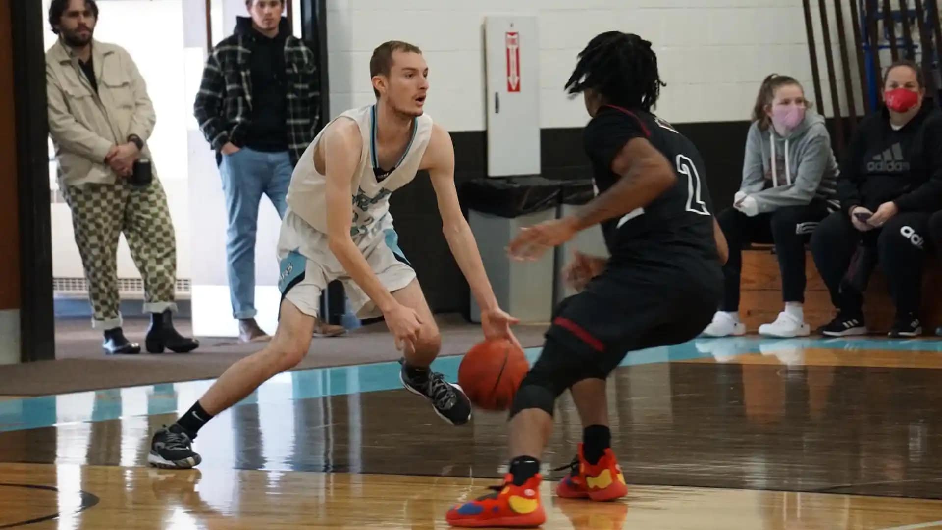 JV-explodes-in-first-half-hits-15-win-mark JV explodes in first half, hits 15-win mark