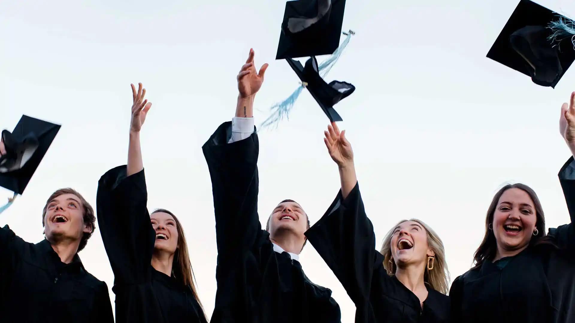 Alumni-article-pic Alumni Award Recipients