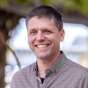 Dave Gladson joins us to discuss how universities use generative AI.